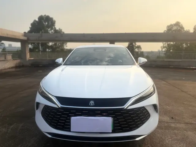 BYD Qin L — Фото автомобиля 2