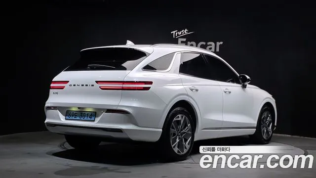 Genesis GV70 Electrified — Фото автомобиля 2