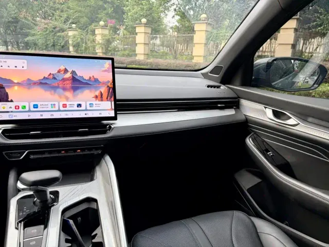 Geely Xingrui — Фото автомобиля 10