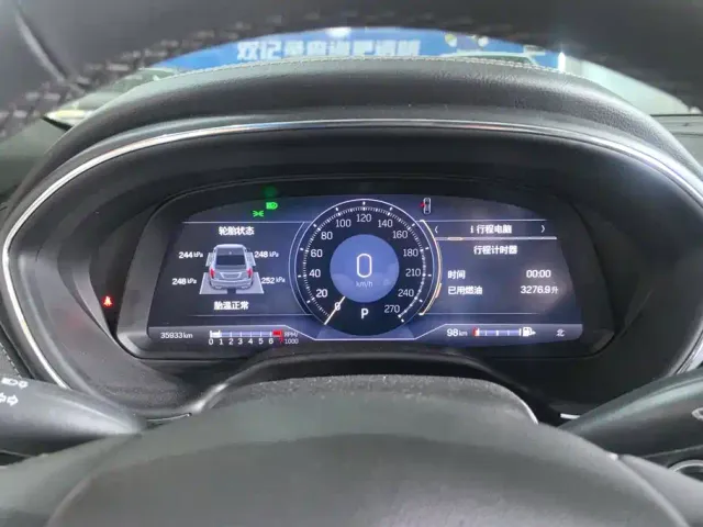 Cadillac CT5 — Фото автомобиля 14