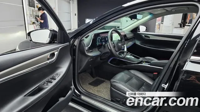 Hyundai Grandeur — Фото автомобиля 10