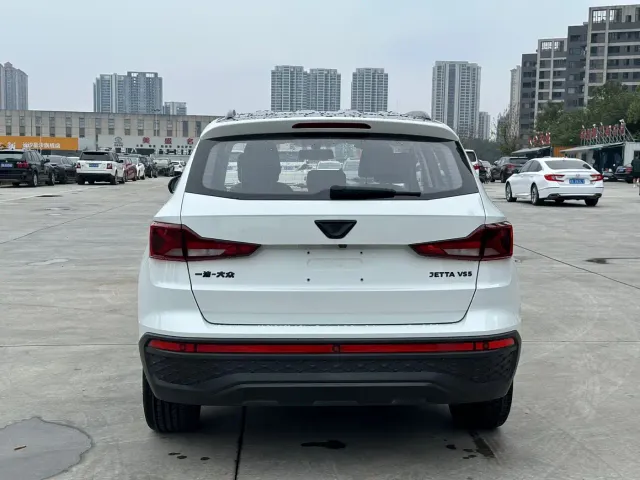 Jetta VS5 — Фото автомобиля 5