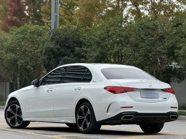Mercedes-Benz C-Class — Фото автомобиля 11