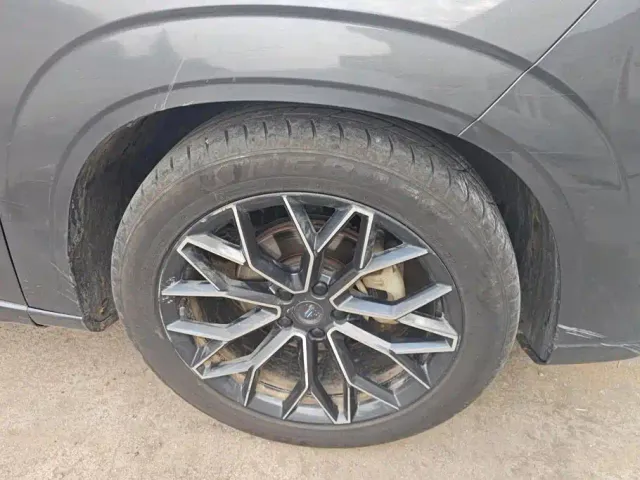 Changan Z6 — Фото автомобиля 6