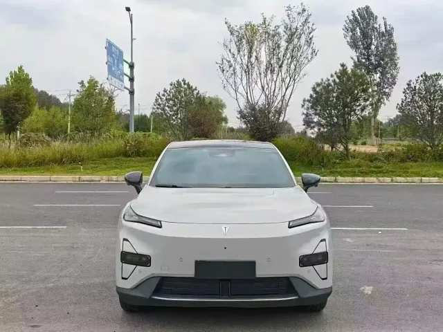 Deepal S05 — Фото автомобиля 2