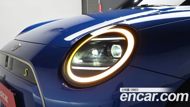 MINI Cooper — Фото автомобиля 7