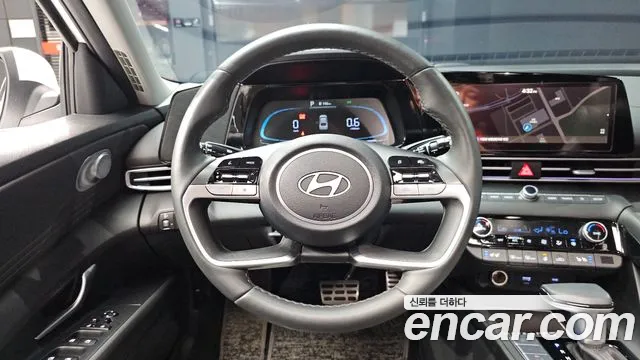 Hyundai Avante CN7 — Фото автомобиля 13