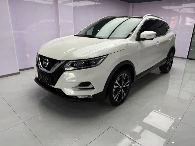 Фотография автомобиля — Nissan Qashqai