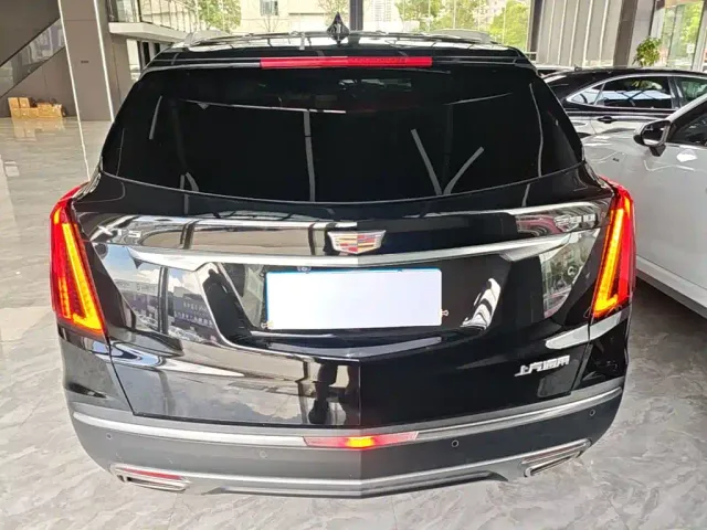 Cadillac XT5 — Фото автомобиля 5