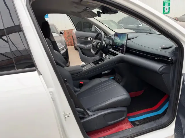 Geely Galaxy E5 — Фото автомобиля 7
