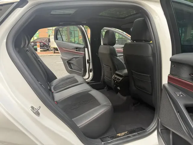 Ford Mondeo — Фото автомобиля 14
