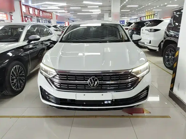 Volkswagen Sagitar — Фото автомобиля 2