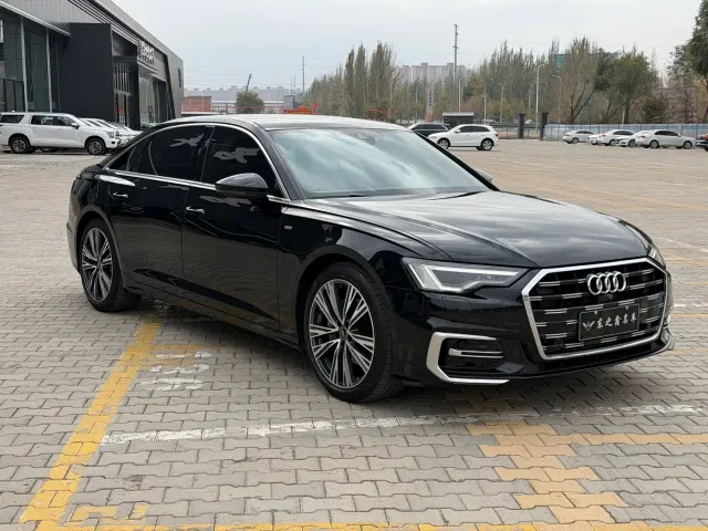 Audi A6L — Фото автомобиля 4