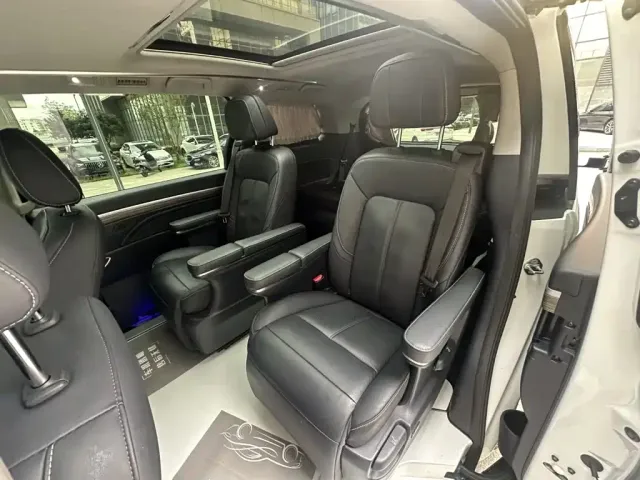 GAC Trumpchi M8 — Фото автомобиля 9