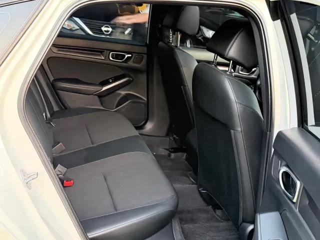 Honda Civic — Фото автомобиля 10