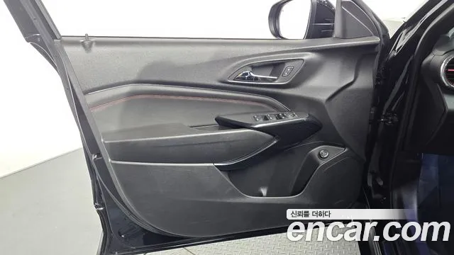 ChevroletGMDaewoo Trax Trax Кроссовер — Фото автомобиля 24