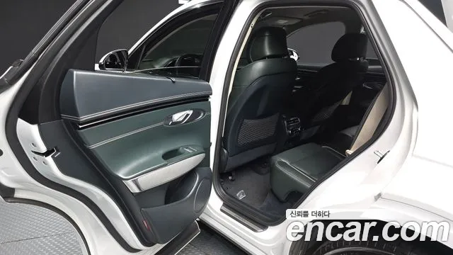 Genesis GV70 Electrified — Фото автомобиля 16