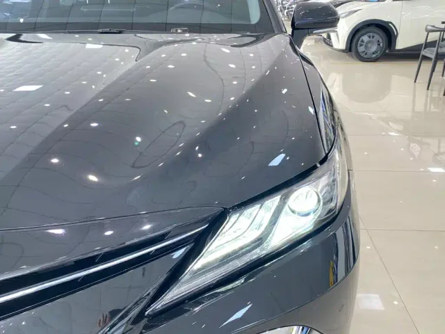 Toyota Camry — Фото автомобиля 15
