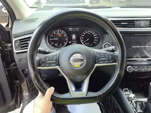 Nissan Qashqai — Фото автомобиля 10