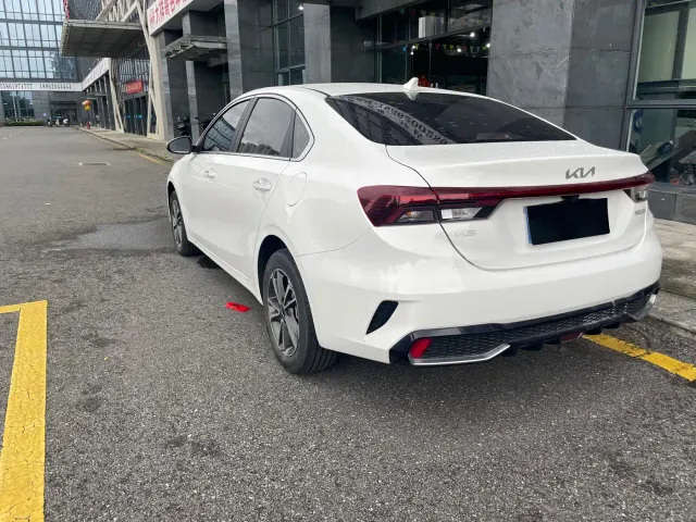 Kia K3 — Фото автомобиля 5