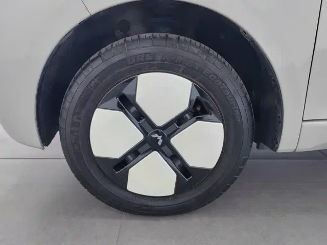Wuling Hongguang Mini EV — Фото автомобиля 17