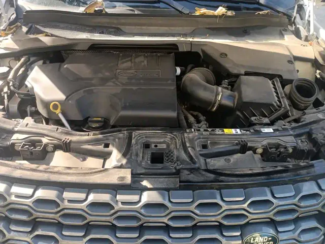 Land Rover Discovery Sport — Фото автомобиля 10