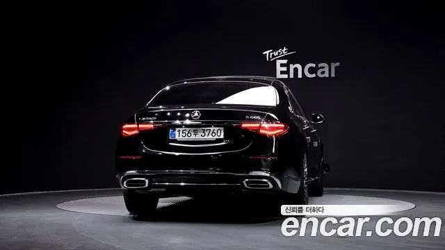 Mercedes-Benz S-Class — Фото автомобиля 4