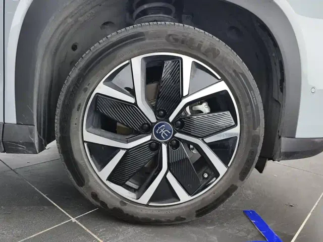 BYD Song L DM-i — Фото автомобиля 6
