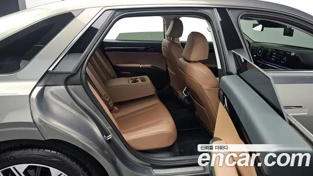 Hyundai Grandeur GN7 — Фото автомобиля 12