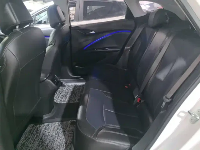 Buick Velite 6 — Фото автомобиля 16
