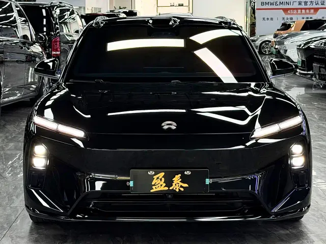 Nio ET5 Touring — Фото автомобиля 2