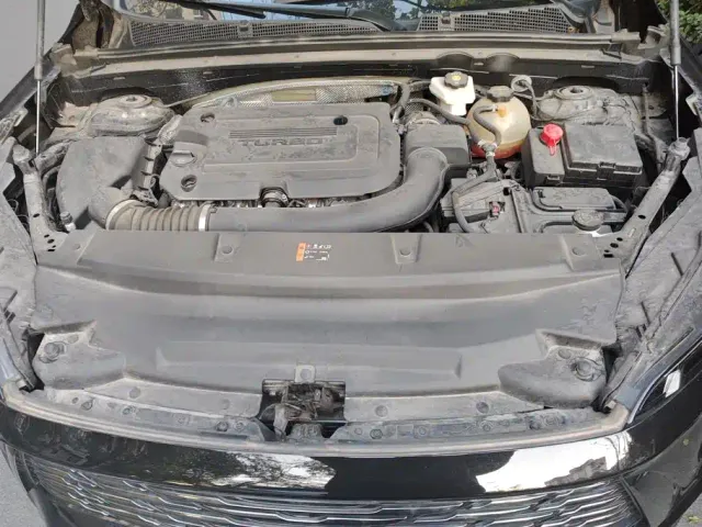 Buick Envision Plus — Фото автомобиля 10
