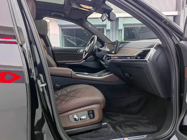 BMW X5 — Фото автомобиля 13