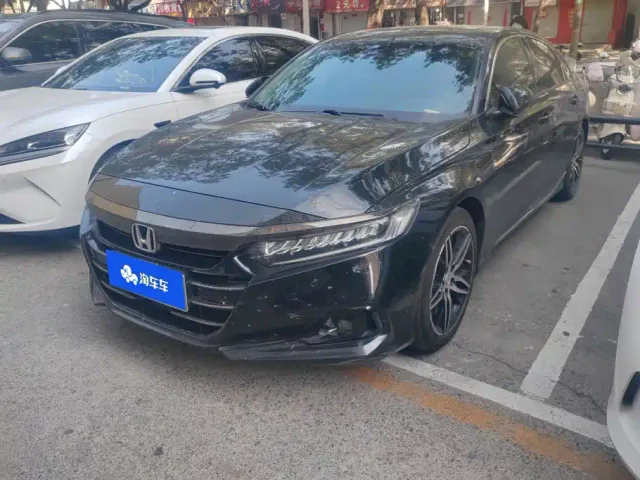 Фотография автомобиля — Honda Accord