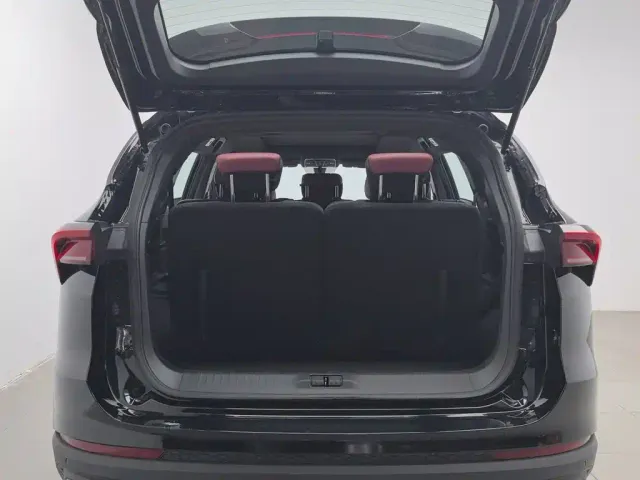 Jetour Jetour X70 PLUS 2021 1.6T DCT Star 7-Seater — Фото автомобиля 16