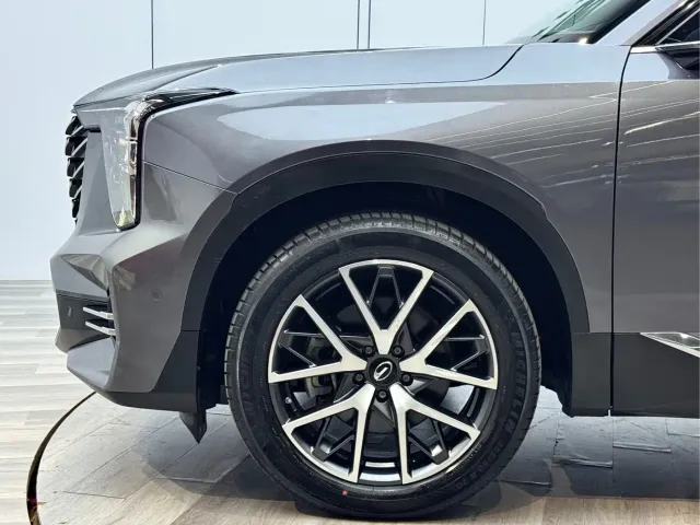 GAC Trumpchi GS8 — Фото автомобиля 30