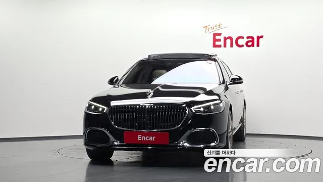 Mercedes-Benz S-Class — Фото автомобиля 3