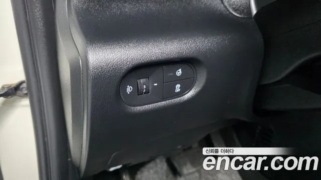 Hyundai Casper Casper Turbo Essential — Фото автомобиля 16