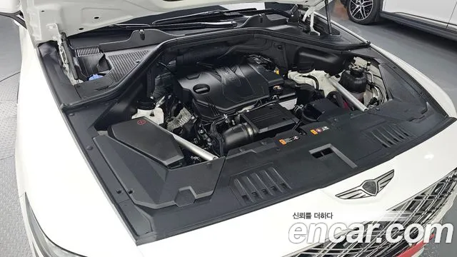 Genesis GV80 — Фото автомобиля 9