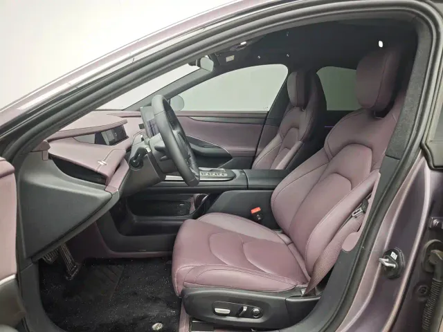 Xiaomi SU7 — Фото автомобиля 7