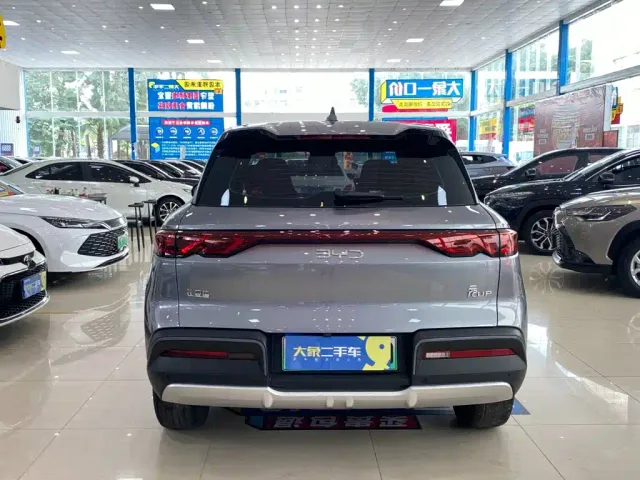 BYD Yuan UP — Фото автомобиля 11