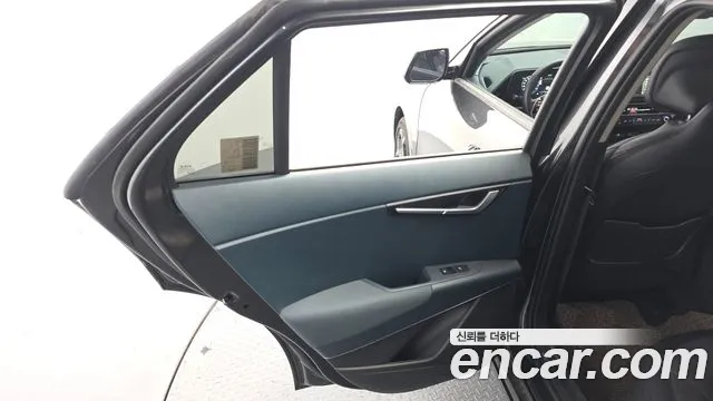 Kia Niro The All New — Фото автомобиля 14