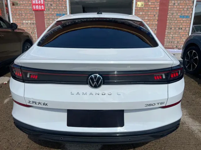 Volkswagen Lamando — Фото автомобиля 5