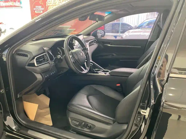 Toyota Camry — Фото автомобиля 7