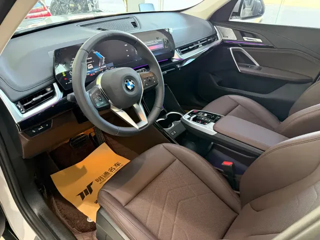 BMW X1 — Фото автомобиля 7