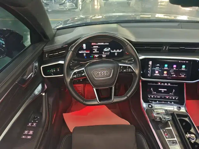 Audi A6L — Фото автомобиля 10