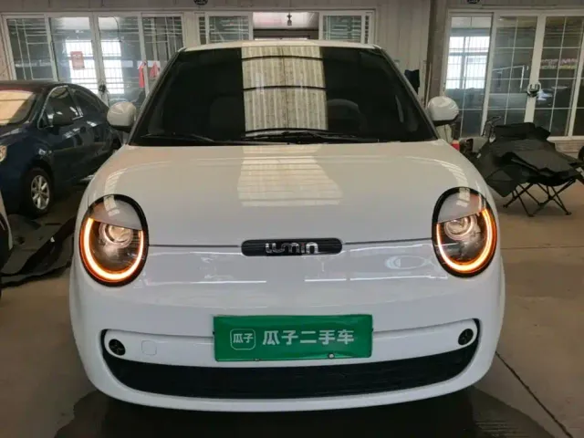 Changan Lumin — Фото автомобиля 2