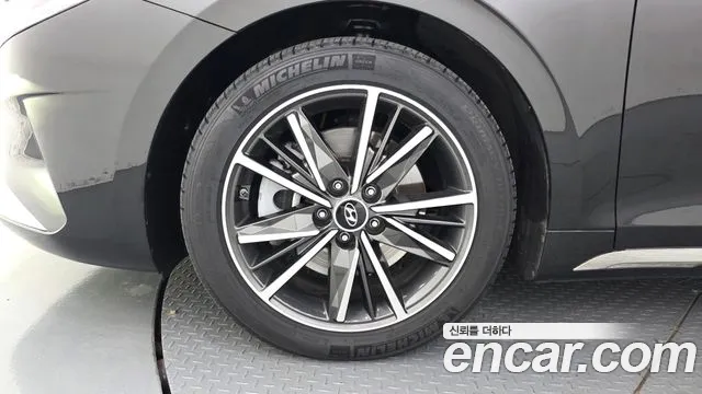 Hyundai Grandeur Grandeur (New) — Фото автомобиля 5