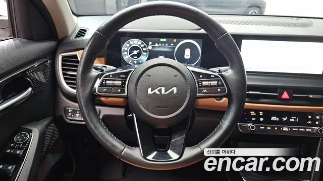 Kia Seltos Бензин 1.6 турбо 2WD — Фото автомобиля 12