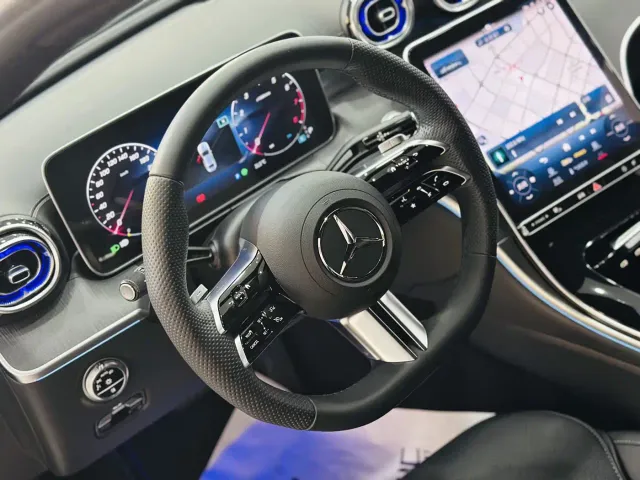 Mercedes-Benz C-Class — Фото автомобиля 14